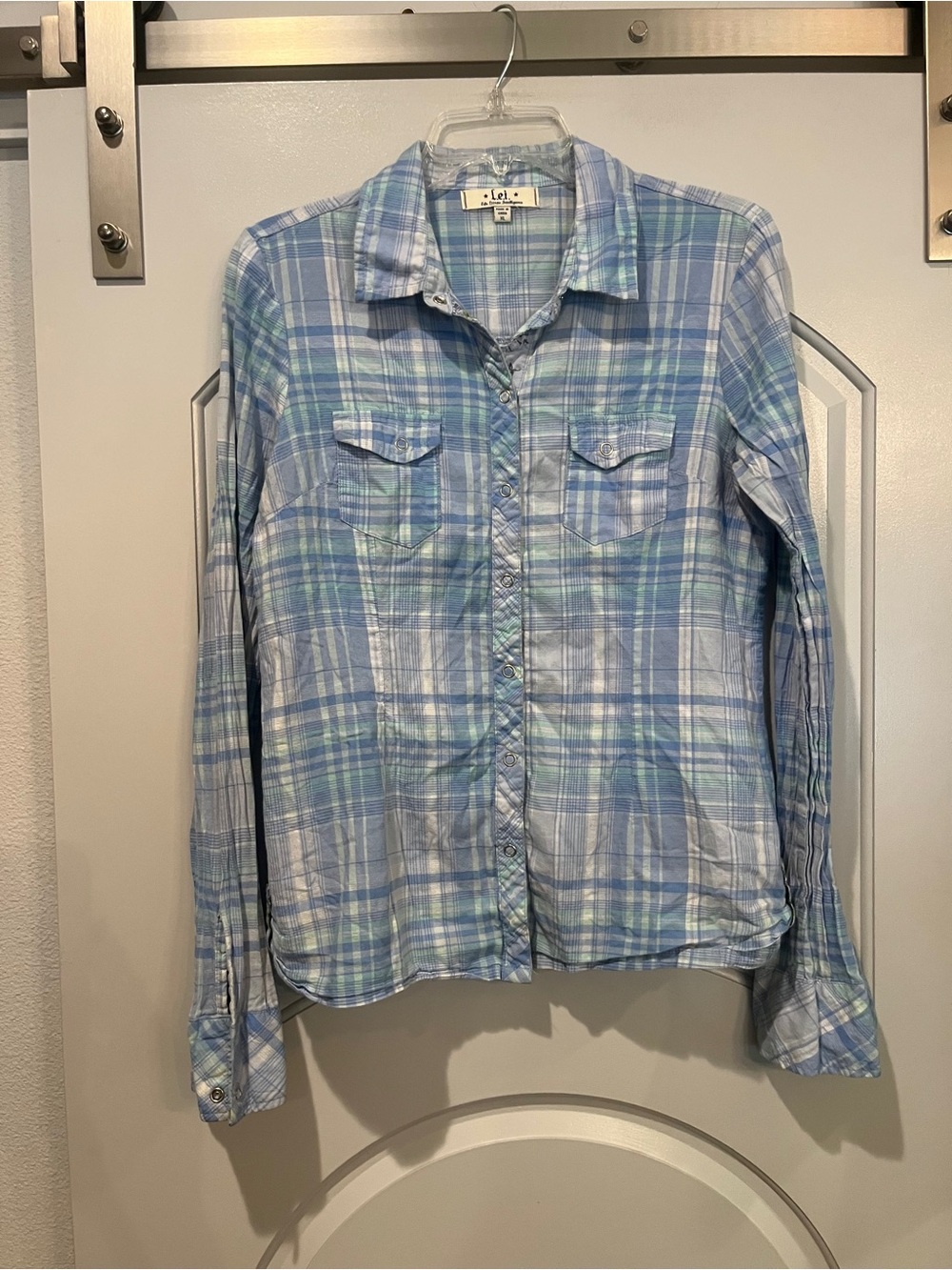 Vintage lei Light Blue and Mint Plaid Button-Down Shirt with floral accents.